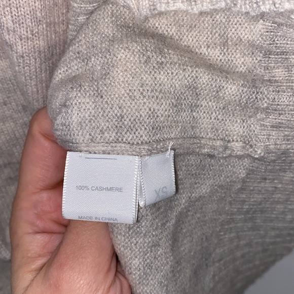 Kokun Cashmere Pink Gray Colorblock Soft Sweater - Picture 4 of 5